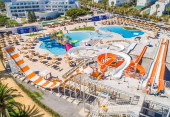 ALEGRIA Costa Ballena AquaFun Hotel has Balcony rooms