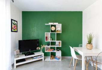 Appartement cosy has Balcony rooms