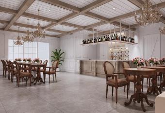 Hangzhou Lighting Lanshan Youth Hostel allows 18 year olds to book a room