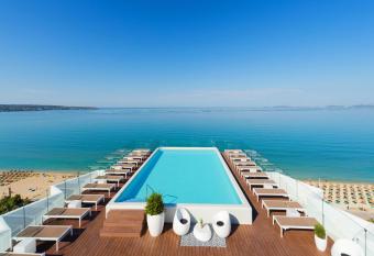 HM Gran Fiesta has Smoking/Balcony rooms