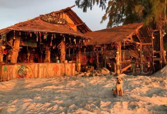 Rasta Baby Bar&Bungalows allows 18 year olds to book a room