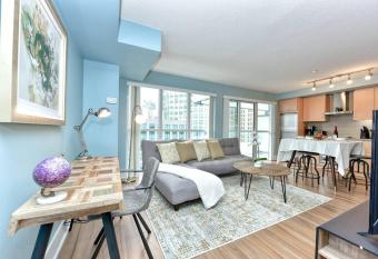 Elegant 1 Bedroom Condo with Balcony City View has Balcony rooms