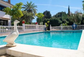 Villa el Para  so has Balcony rooms