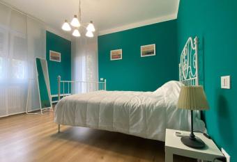 Casa vacanze La leonessa allows 18 year olds to book a room