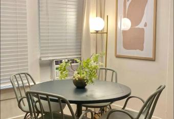 Private Room Downtown - Private Entrance has Balcony rooms