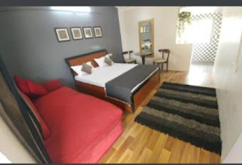 Tabletop Stays allows 18 year olds to book a room