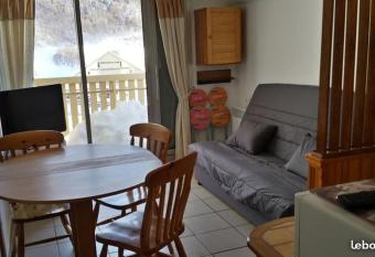 Location appartement Gourette face aux pistes has Balcony rooms