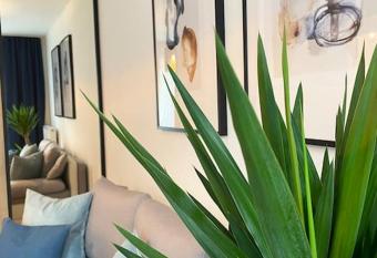 Ultra Apartments Kamienica Nova II allows 18 year olds to book a room