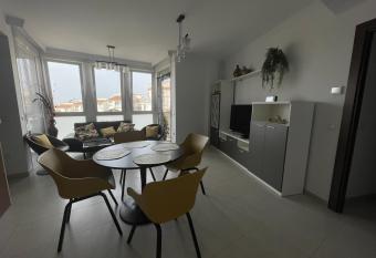 Piso Palacio has Balcony rooms