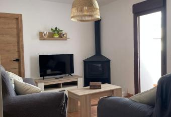 La Casa del Muro has Balcony rooms