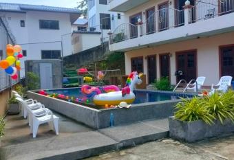 Pailin Hill Hotel Patong has Smoking/Balcony rooms