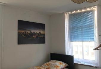 Pension Hettstedt allows 18 year olds to book a room