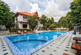 Kep Kiri Resort has Balcony rooms