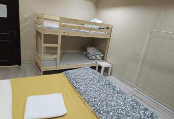 Hostel Centre has Smoking rooms