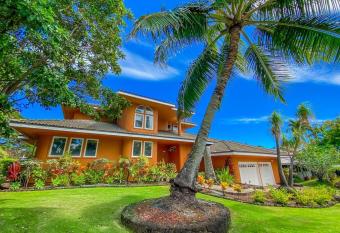 Gorgeous 4 br 10 on Golf Course/Near Poipu Beach has Balcony rooms