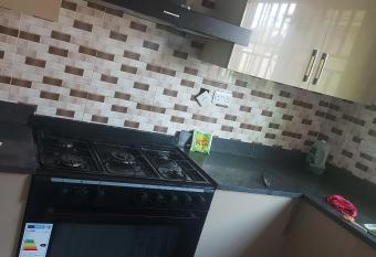 MASBELLA HABITAT AIR BNB has Balcony rooms