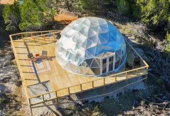 Amazing Private Mountain View Geo Dome Getaway has Balcony rooms