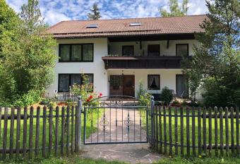 Ferienhaus am Kienberg has Balcony rooms