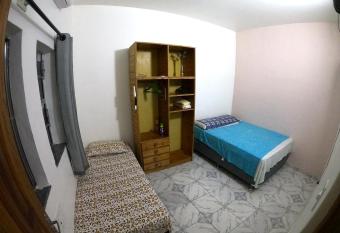 Kitnet no Centro de Manaus allows 18 year olds to book a room