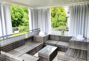 Ferienwohnung Schweier - Au  erhalb und doch zentral has Balcony rooms