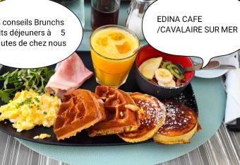 LA GROTTE Chambre jacuzzi charme romantique terrasse priv  e 300m plage et restaurants La Croix Valmer - Golfe Saint Tropez allows 18 year olds to book a room