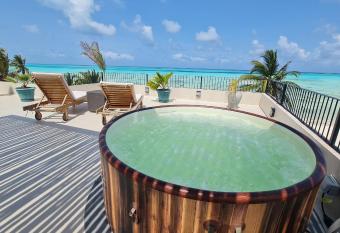 DELUXE ZANZIBAR - Apartments Jambiani has Balcony rooms