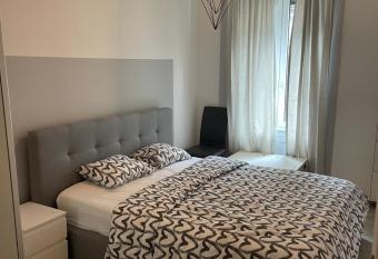 QDB Hyper Centre Geneve allows 18 year olds to book a room