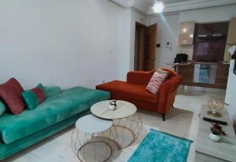 cit   palmeraie wahat s+1 allows 18 year olds to book a room