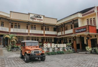 SM Bromo Hotel has Balcony rooms