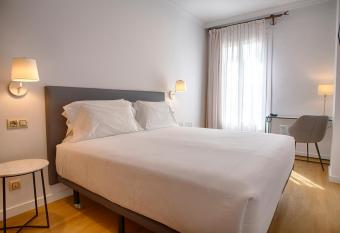 Sercotel Tribuna M  laga has Balcony rooms