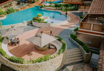 Estancia de lorenzo has Balcony rooms