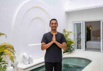 Casa Alba, Canggu Pererenan, Stylish designer villa & private rooftop, 1 bdr has Balcony rooms