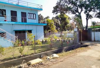 Corbett Haveli Home stay. has Smoking/Balcony rooms