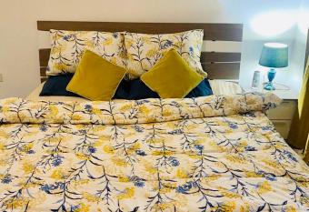 Rixos Beach Apartment has rooms with a private hot tub