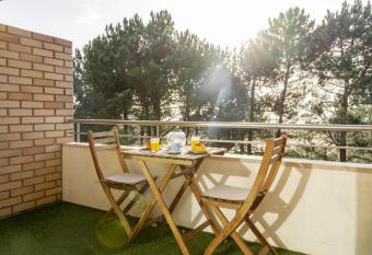 Modern Gaia with Balcony by Homing has Balcony rooms