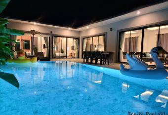 Bonita Pool Villa has Balcony rooms