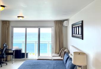 Sunset Beach View - Luxury Studio inside The Morgan Resort has Balcony rooms