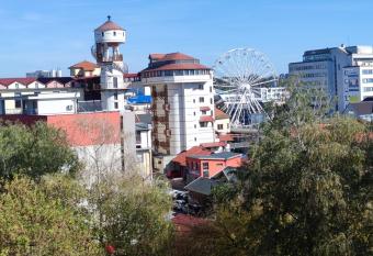 Apartm  n priamo v centre mesta Levice has Balcony rooms