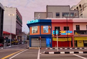 CoLiving Hostel Bandar allows 18 year olds to book a room