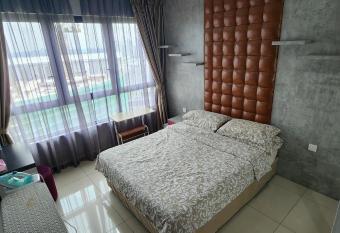 Anggerik I Liberty I City Homestay has Balcony rooms