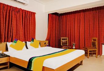 Itsy By Treebo - Crown Inn has Smoking rooms