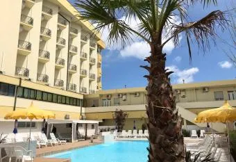 Angolo relax camere has Smoking rooms