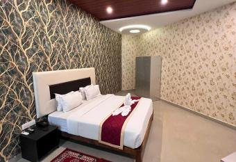 Coorg Nesara Hotel and Resort allows 18 year olds to book a room