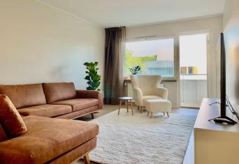 Ydinkeskustassa upea 3h+k allows 18 year olds to book a room