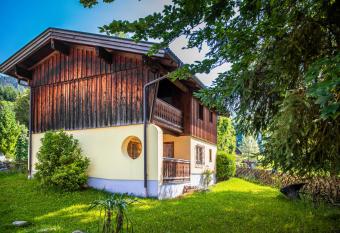 Ferienh  uschen Millinghof has Balcony rooms