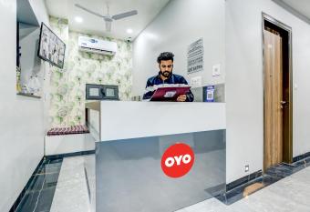 OYO Flagship Hotel Jo Jo allows 18 year olds to book a room