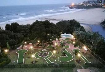 102 Santana Holiday Resort has Balcony rooms