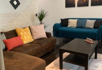 Villa Tenjin Chambre 15 has Balcony rooms