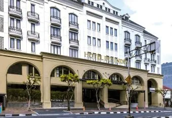 EXPRESS inn allows 18 year olds to book a room