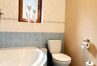 Jurika Liptov has rooms with a private hot tub